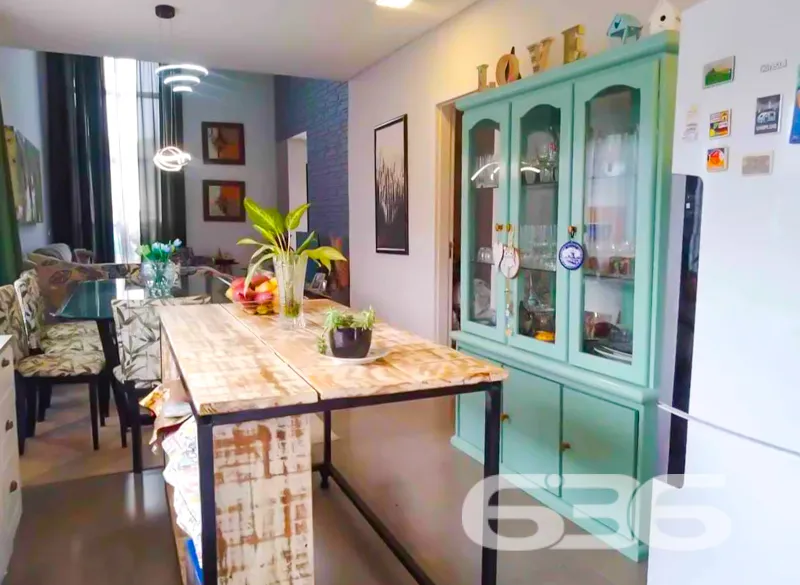 Descubra sua nova residência à venda no encantador