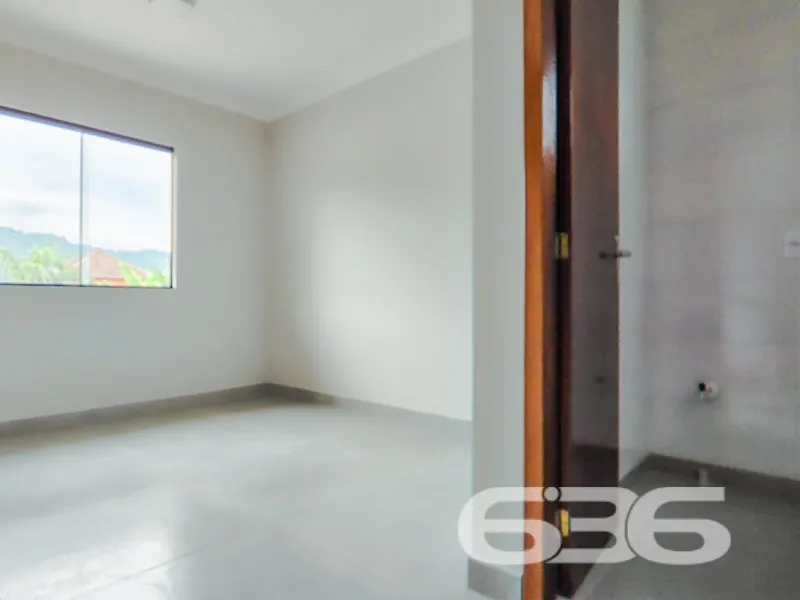 Sobrado Ă venda no Jardim Sofia, Joinville, com 3