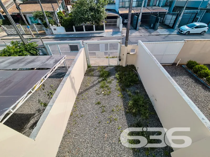 Residência tipo sobrado à venda no Aventureiro, Jo