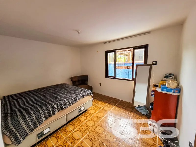 Casa à venda no Costa e Silva, Joinville, em rua p