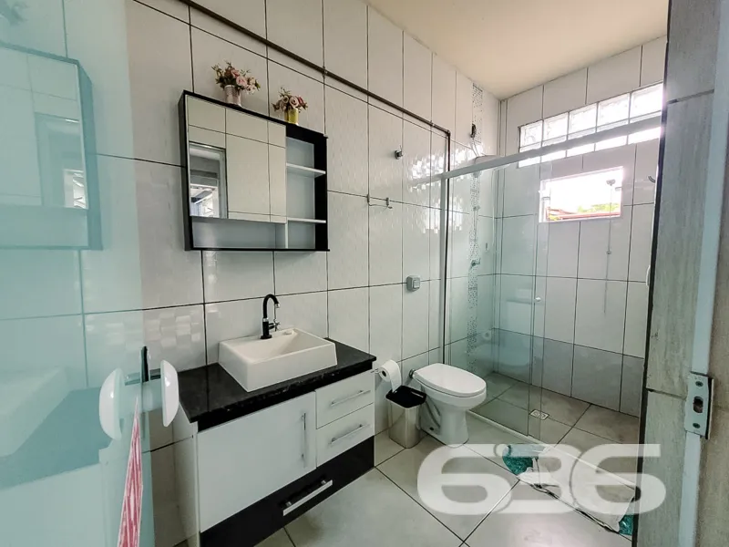 Casa à venda no Costa e Silva, Joinville, em rua p