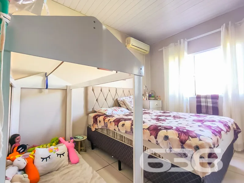 Oportunidade Única em Barra do Sul: Seu Refúgio de