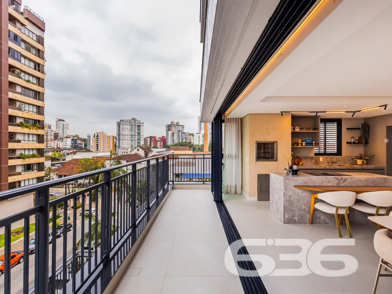 Apartamento à venda no Centro, Joinville/SC, com a