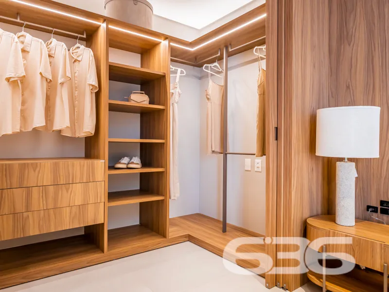 Apartamento à venda no Centro, Joinville/SC, com a