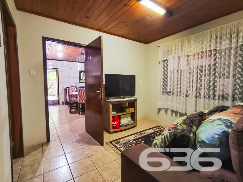 Casa Ă venda no bairro Costa e Silva em Joinville: