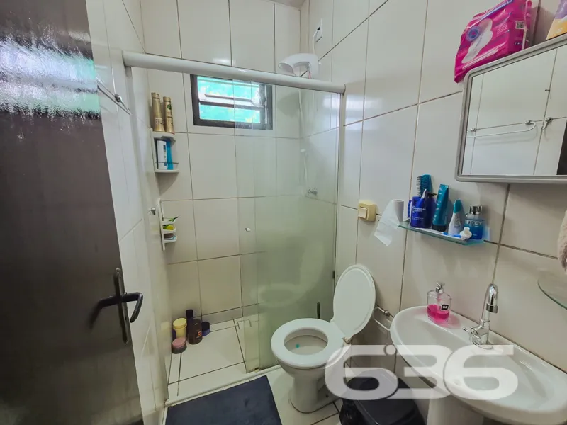 Imóvel com 4 casas no terreno à venda no bairro Vi