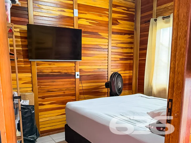 Casa à venda no encantador bairro de Ubatuba, São 