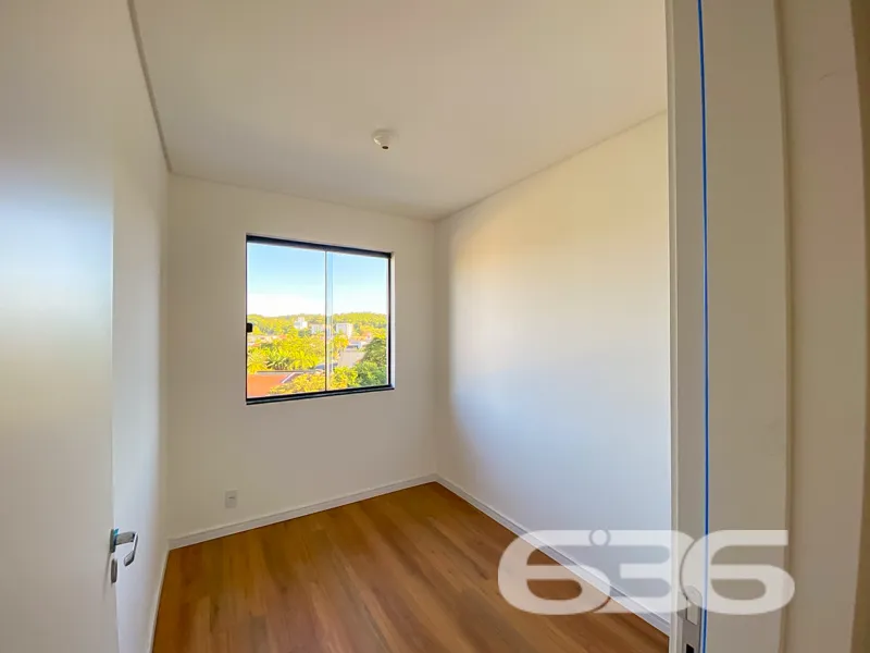 Sobrado à venda no bairro Anita Garibaldi em Joinv