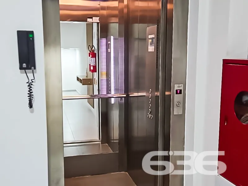 Apartamento à venda no bairro Costa e Silva em Joi