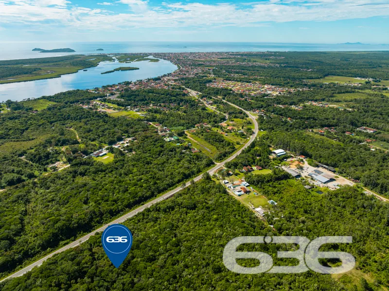 Terreno Comercial à Venda no bairro Pinheiros em B