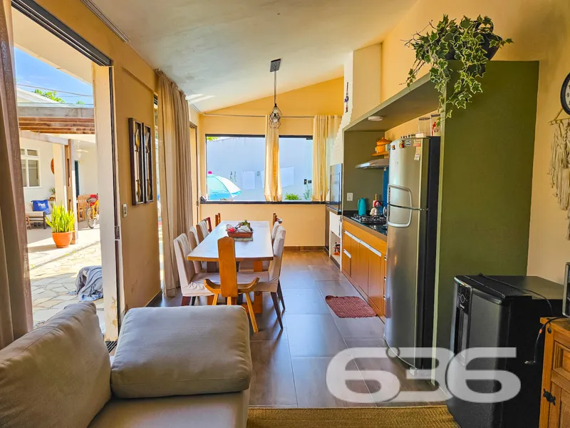 Casa à venda no Capri, bairro Ubatuba, São Francis