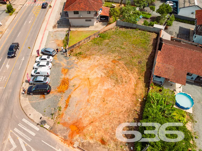 Terreno à venda no bairro Itinga, Araquari | terre