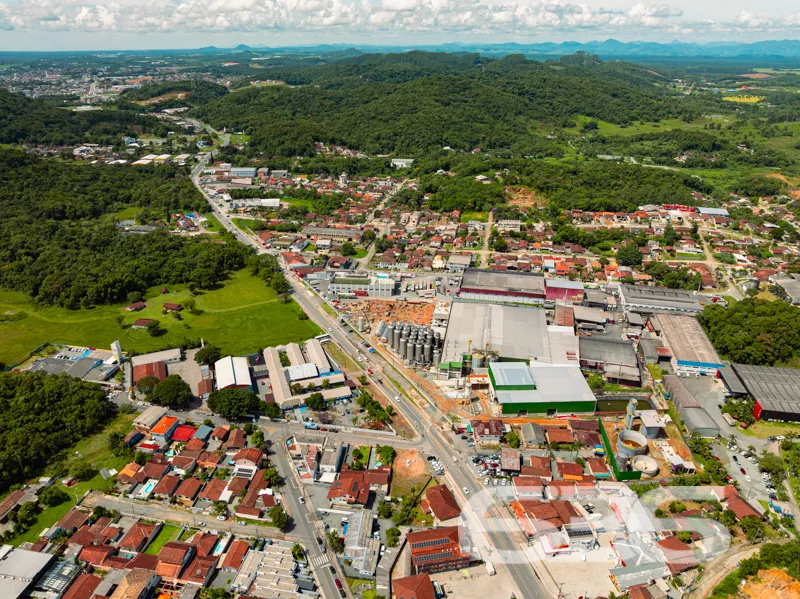 Terreno à venda no bairro Itinga, Araquari | terre