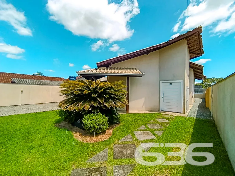 Casa à venda no bairro Itinga em Araquari! Localiz