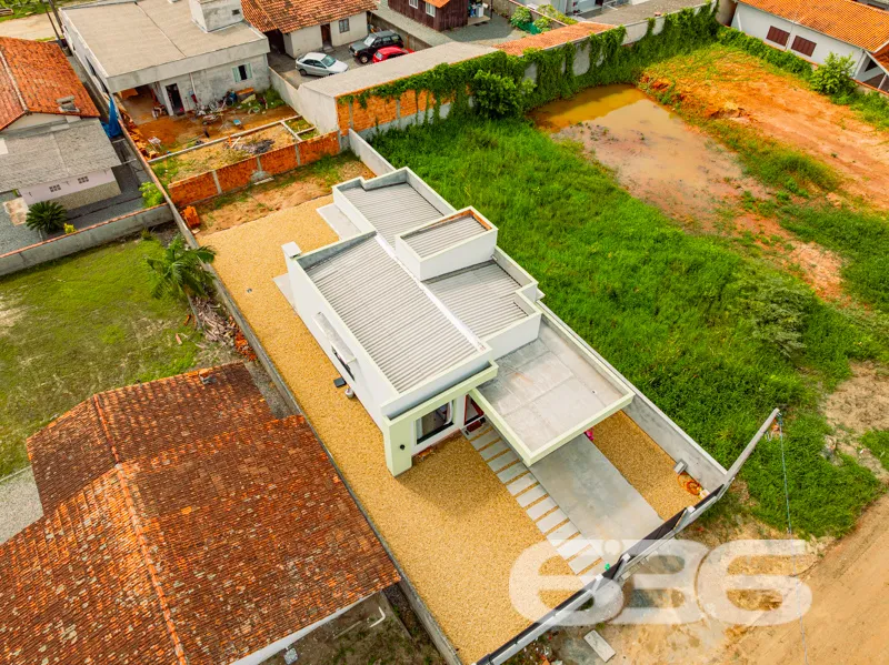 Residência à venda no Centro, Balneário Barra do S