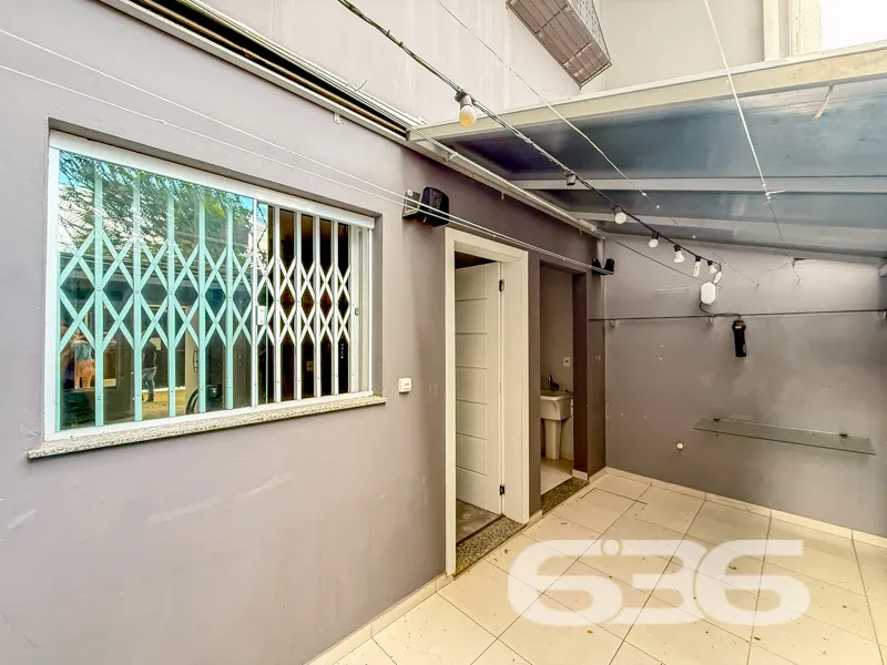 Sobrado à venda no bairro Anita Garibaldi, Joinvil