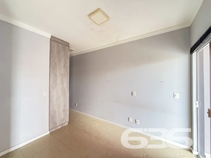 Sobrado à venda no bairro Anita Garibaldi, Joinvil