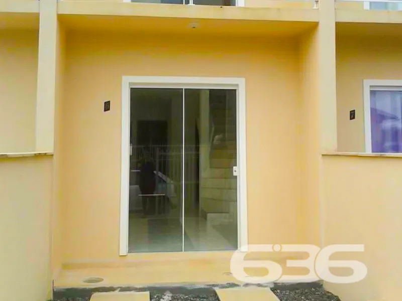 Sobrado à venda no Santa Catarina, Joinville, loca