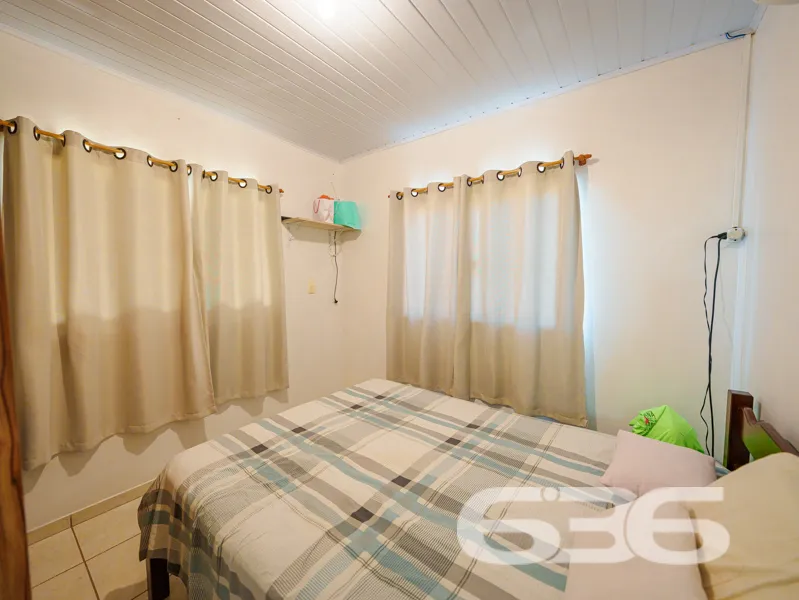 Casa à venda no bairro Costeira, Balneário Barra d