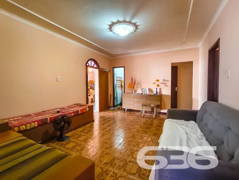 Casa à venda no Itinga, Joinville - uma oportunida