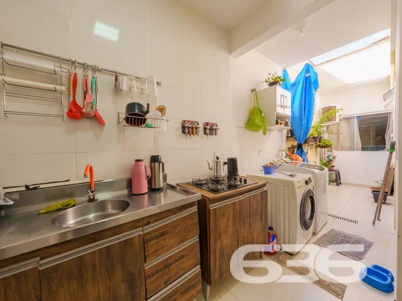 Casa à venda no Jarivatuba, Joinville, com diferen