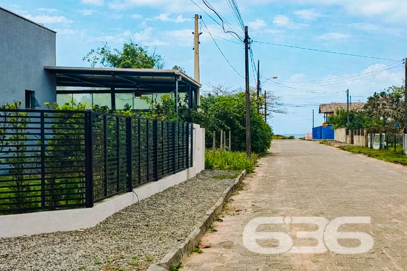 Sobrado à venda no bairro Ervino, São Francisco do