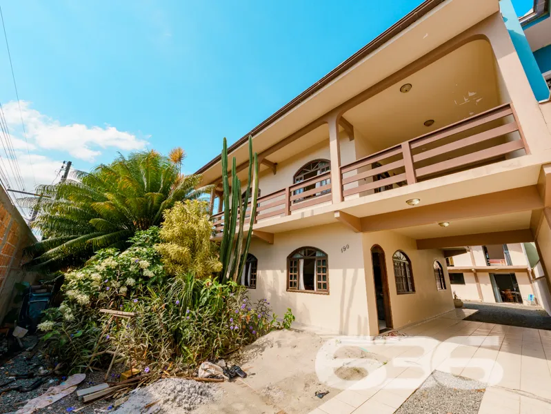 Casa à venda no bairro Itaum, Joinville | 3 quarto