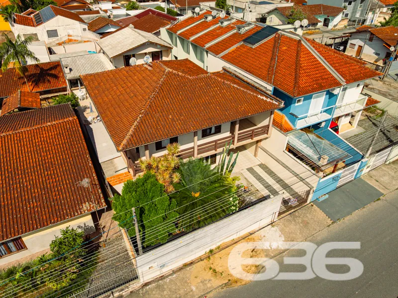 Casa à venda no bairro Itaum, Joinville | 3 quarto