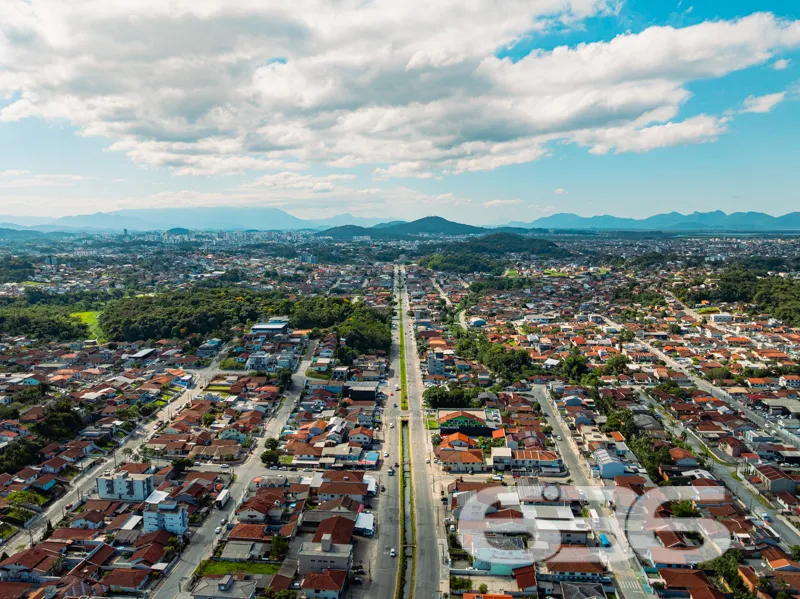 Casa à venda no bairro Itaum, Joinville | 3 quarto