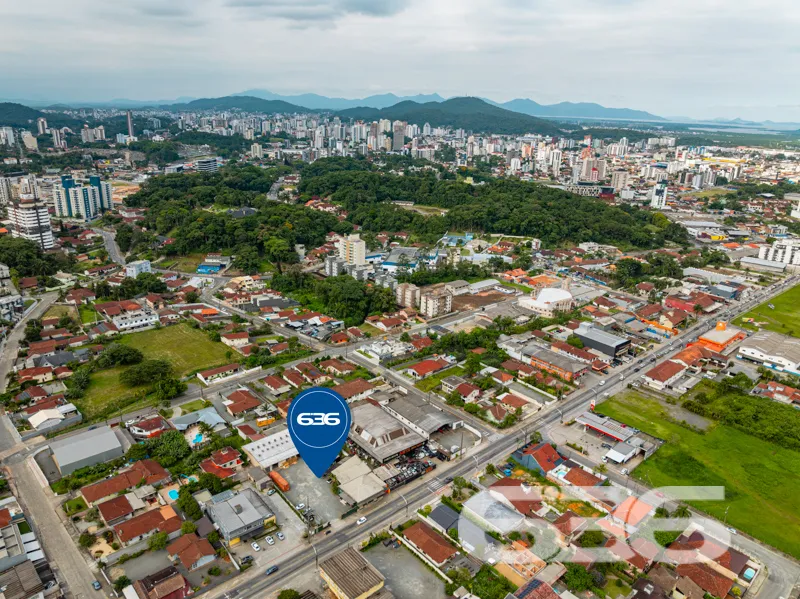 Imóvel comercial à venda no bairro Anita Garibaldi