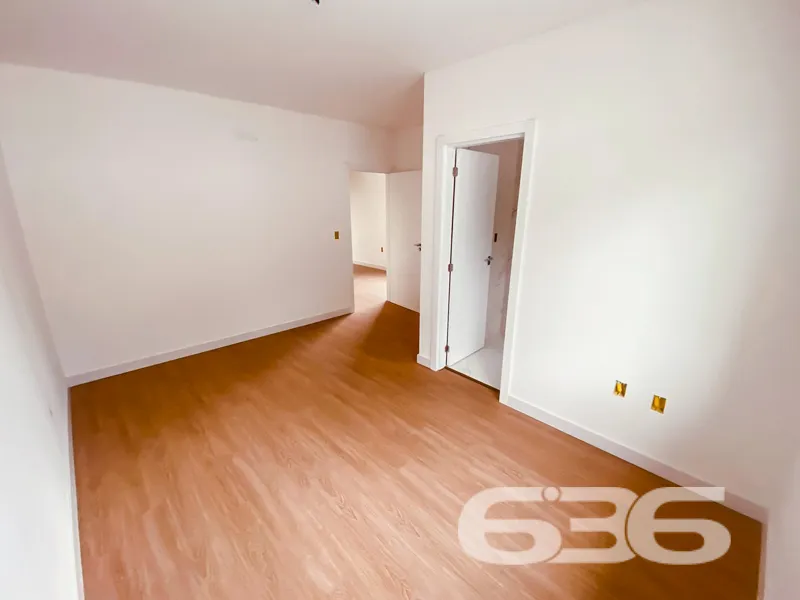 Casa à venda no bairro Costa e Silva, Joinville | 