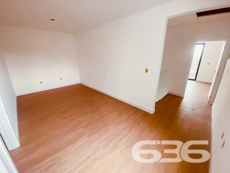 Casa à venda no bairro Costa e Silva, Joinville | 