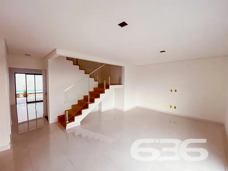 Casa à venda no bairro Costa e Silva, Joinville | 