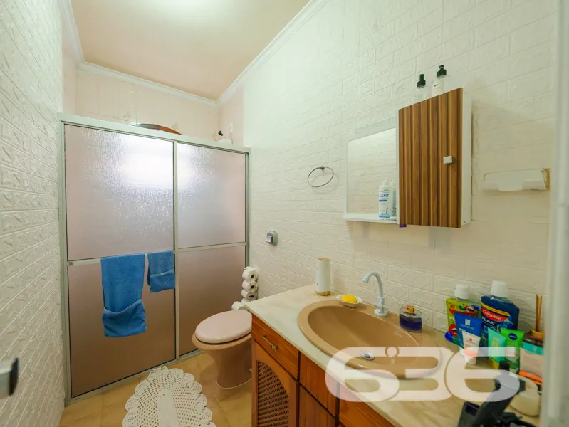 Casa à venda no bairro Bom Retiro, Joinville | 3 q