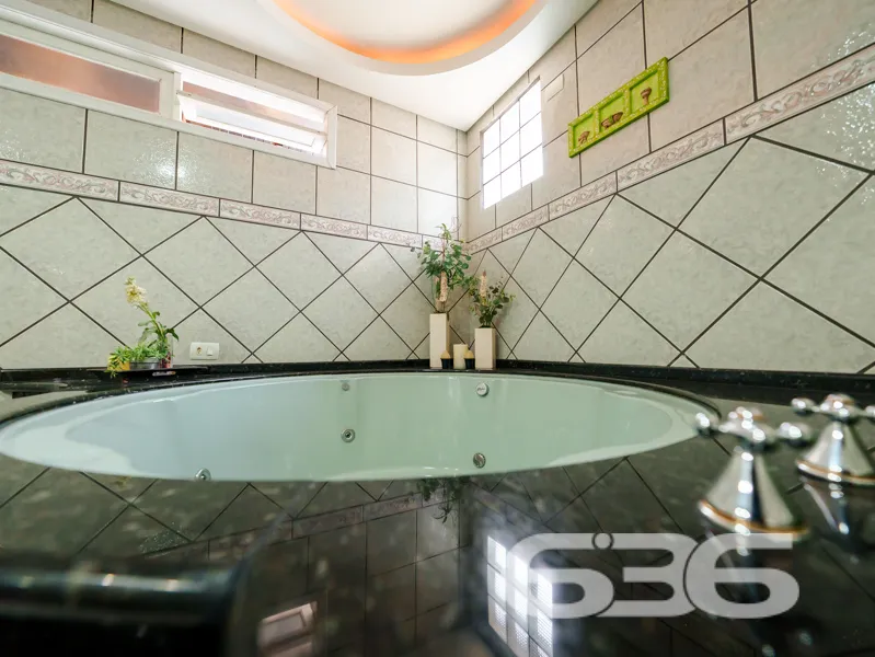 Casa à venda no bairro Bom Retiro, Joinville | 3 q