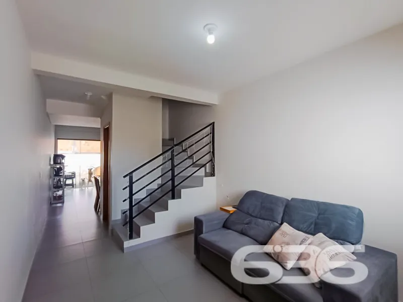 Sobrado à venda no bairro João Costa, Joinville |