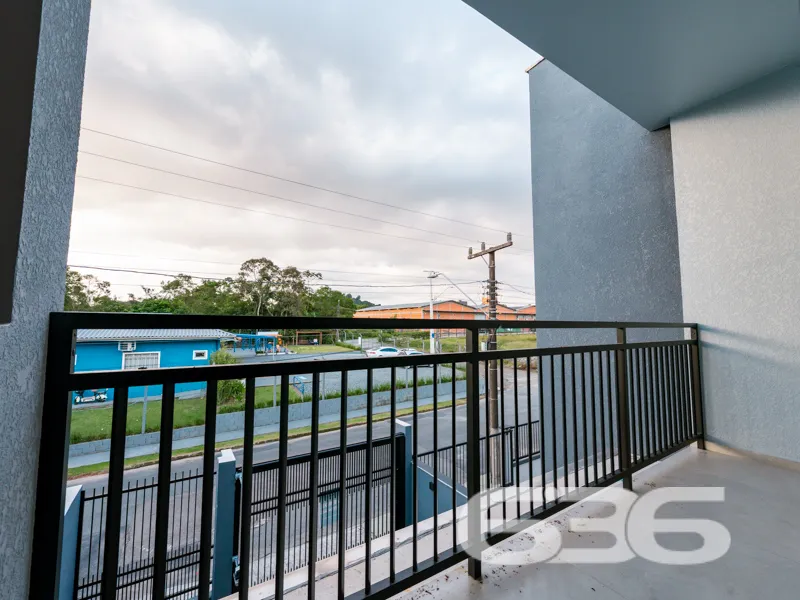 Sobrado à venda no Glória, Joinville | 3 suítes | 