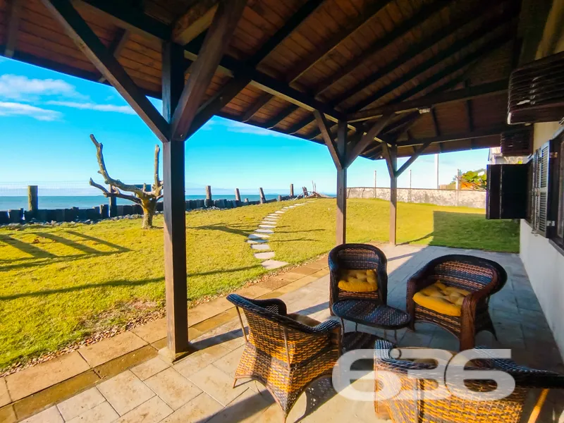 Casa à venda no Centro, Balneário Barra do Sul | f