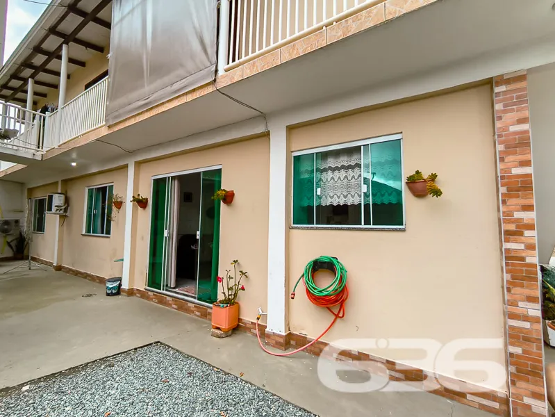 Casas à venda no Boehmerwald, Joinville | 3 moradi