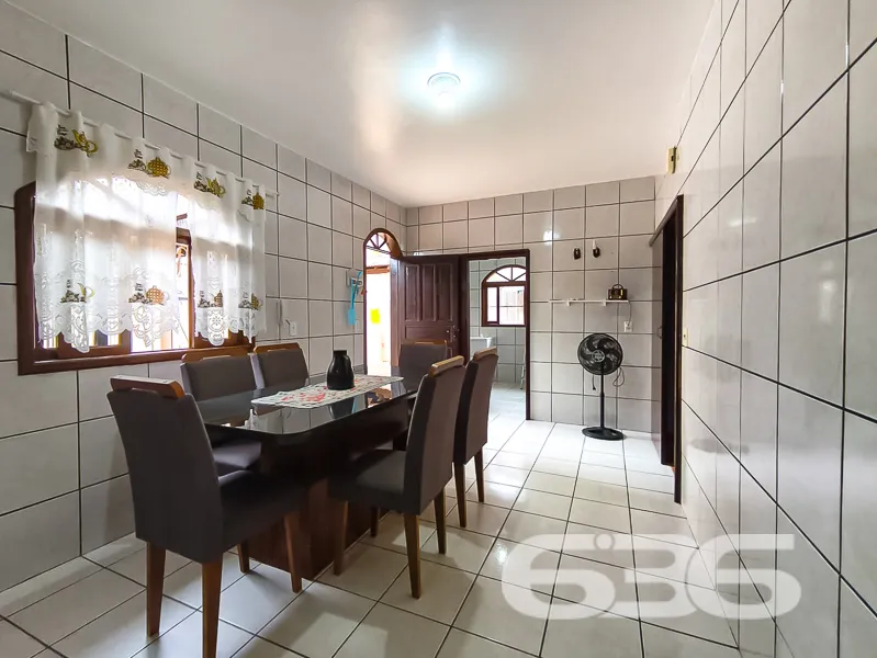 Casas à venda no Boehmerwald, Joinville | 3 moradi
