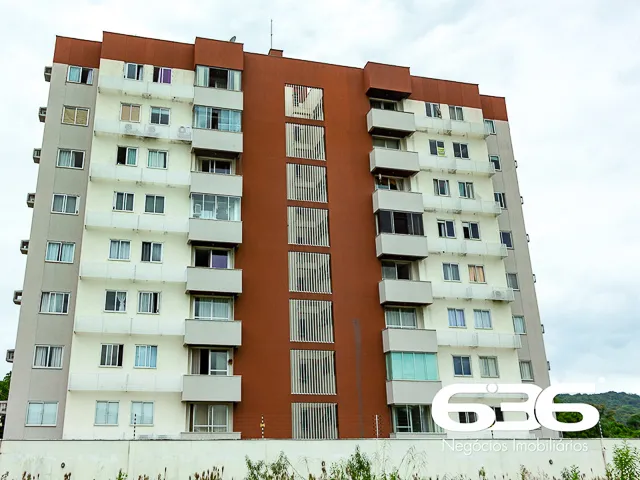 Apartamento à Venda no Bom Retiro – Joinville/SC |