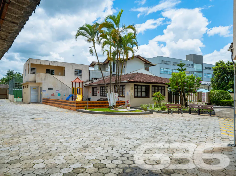 Apartamento à venda no Saguaçu, Joinville, com pla