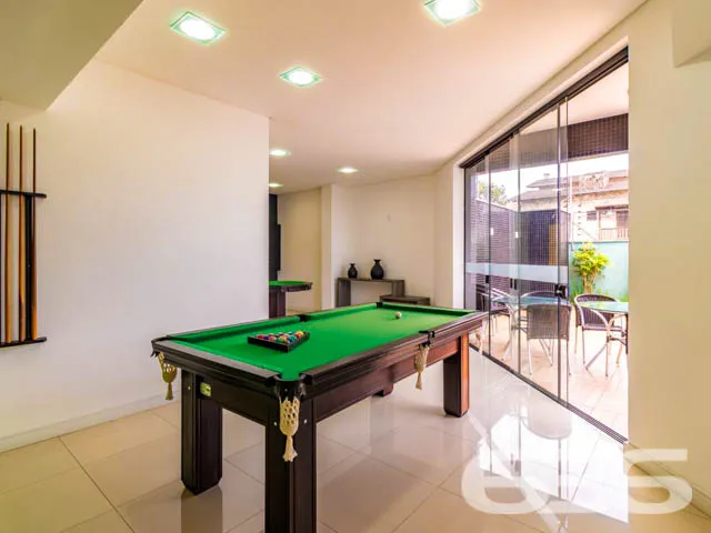 Apartamento com 3 quartos sendo 1 suíte, no bairro