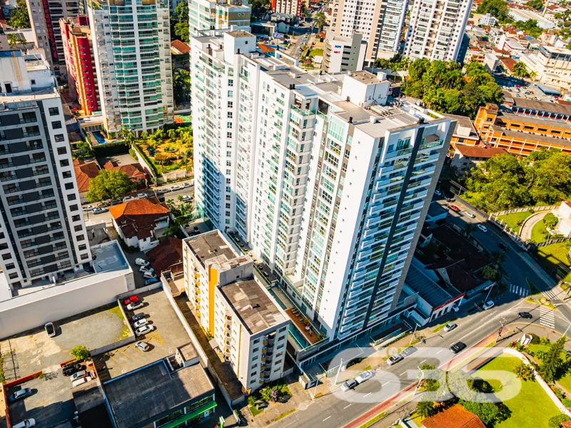 APARTAMENTO DE LUXO EM FRENTE AO 62º BATALHÃO DE I