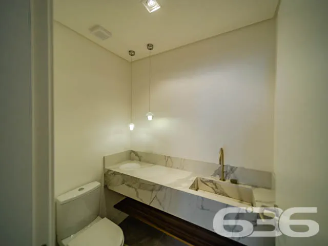 COBERTURA DUPLEX DE ALTO PADRÃO COM 4 SUÍTES NO BA