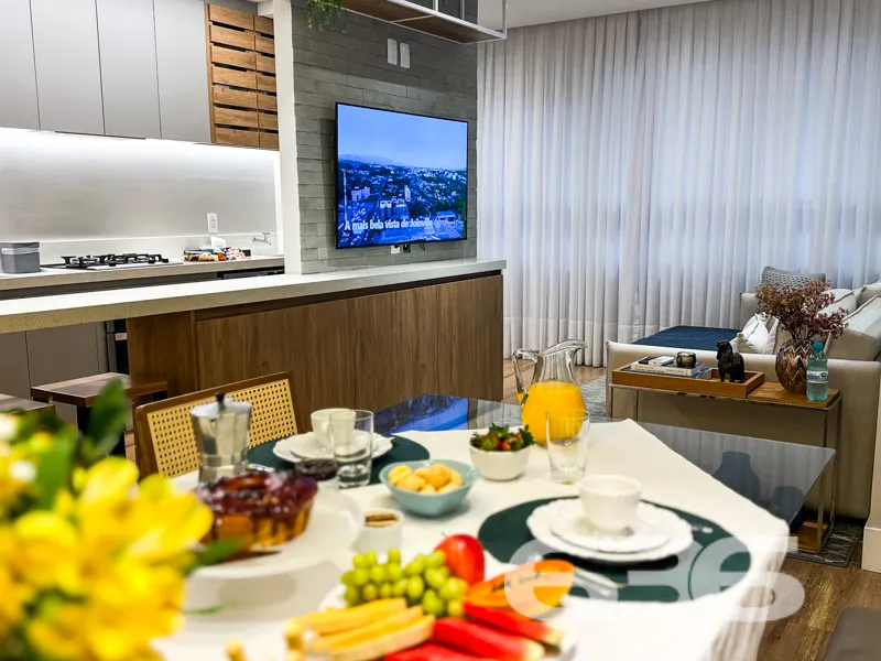 LINDO APARTAMENTO COM SUÍTE + 2 QUARTOS NO BAIRRO 