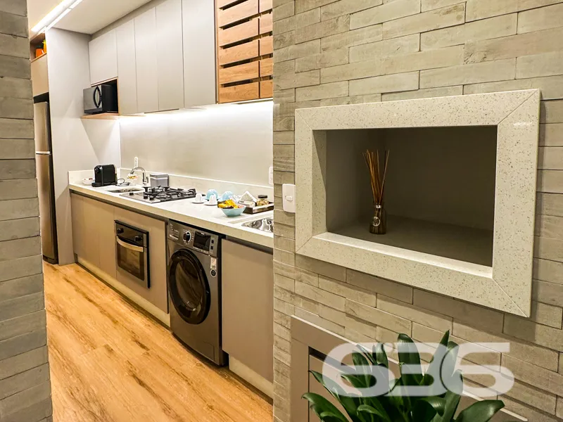 LINDO APARTAMENTO COM SUÍTE + 2 QUARTOS NO BAIRRO 