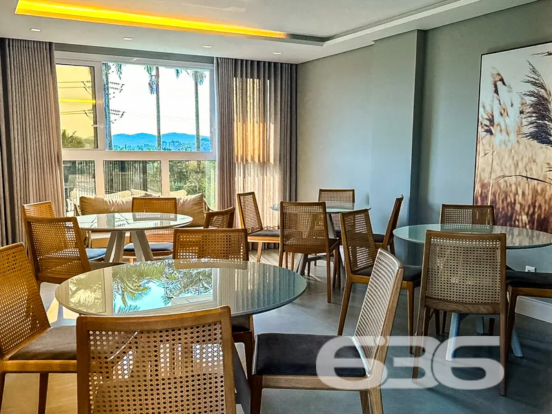 LINDO APARTAMENTO COM SUÍTE + 2 QUARTOS NO BAIRRO 