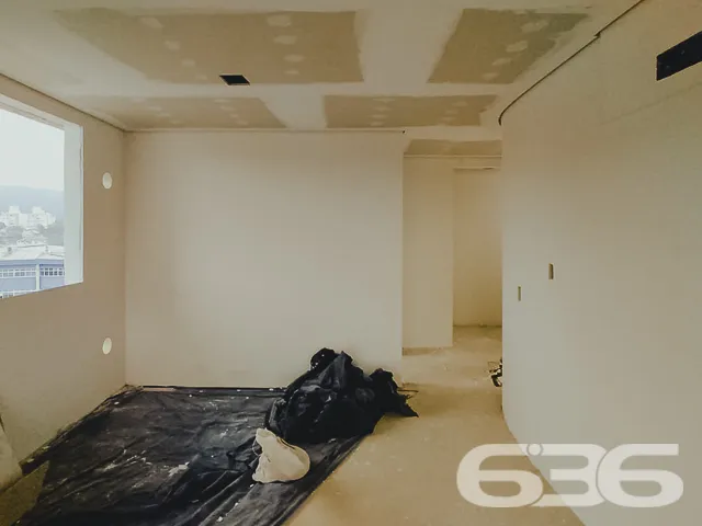 APARTAMENTO COM 3 SUĆTES NO BAIRRO SAGUAĆU, EM JOI