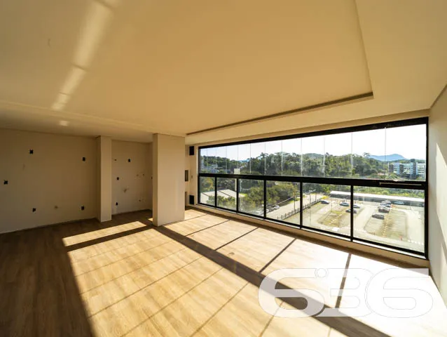 ÓTIMO APARTAMENTO NO BAIRRO ANITA GARIBALDI
Reuni